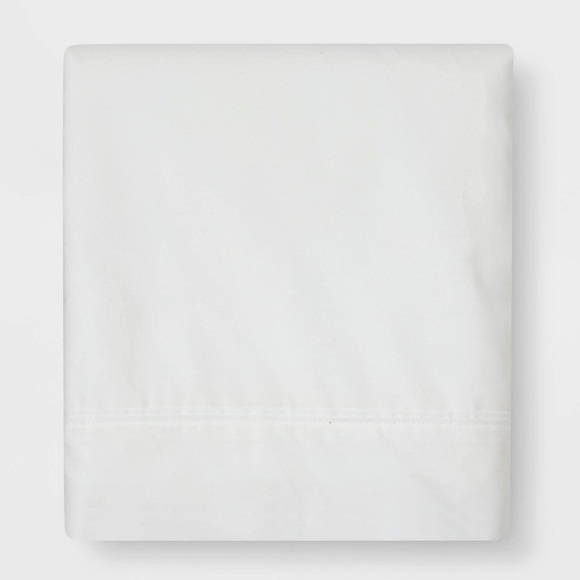 Threshold Bedding King 30 Thread Count Ultra Soft Flat Sheet White